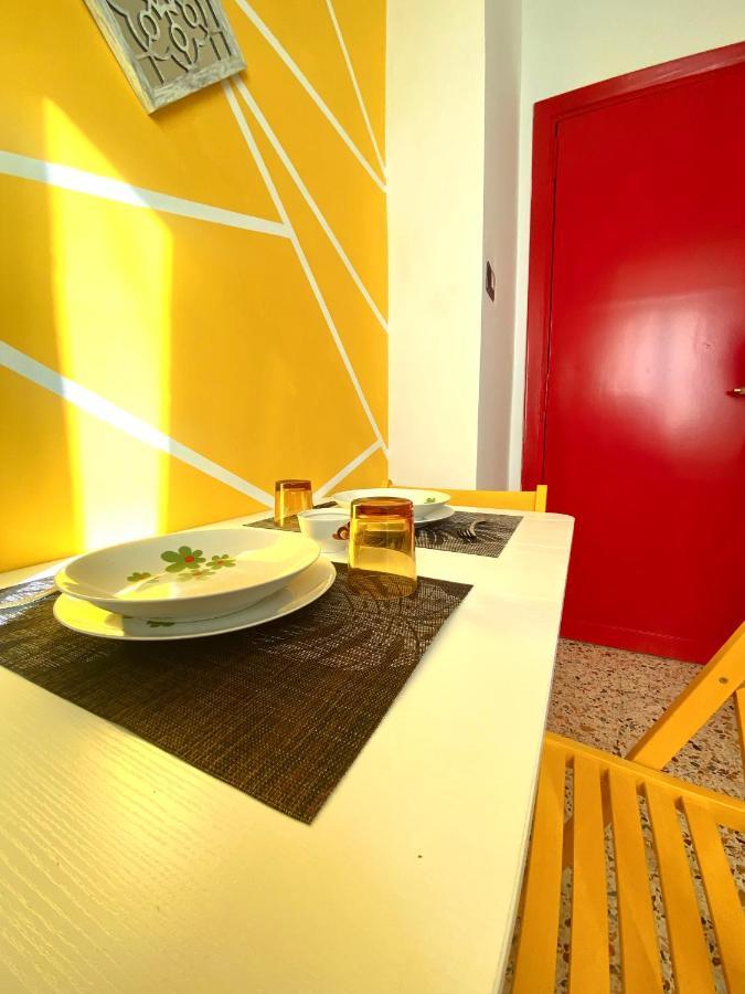 Scauri Attico Panoramico Apartment มินตูร์โน ภายนอก รูปภาพ