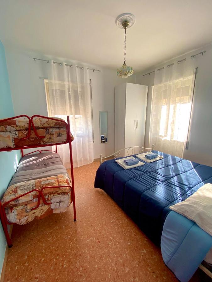 Scauri Attico Panoramico Apartment มินตูร์โน ภายนอก รูปภาพ